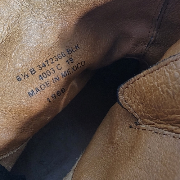 Frye Boots 6.5 Tyler Engineer Leather Booties Black Goth Punk Buckles Moto - Picture 10 of 10